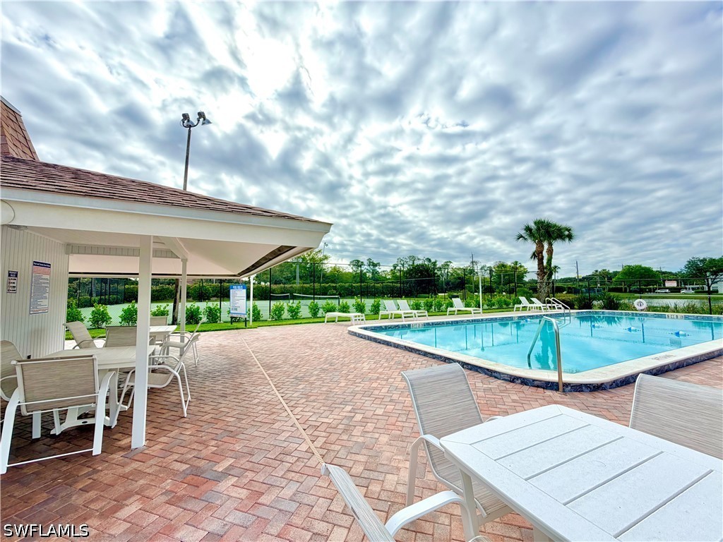 2 Bed Waterfront Home for Sale in Victoria Lakes, photo 24