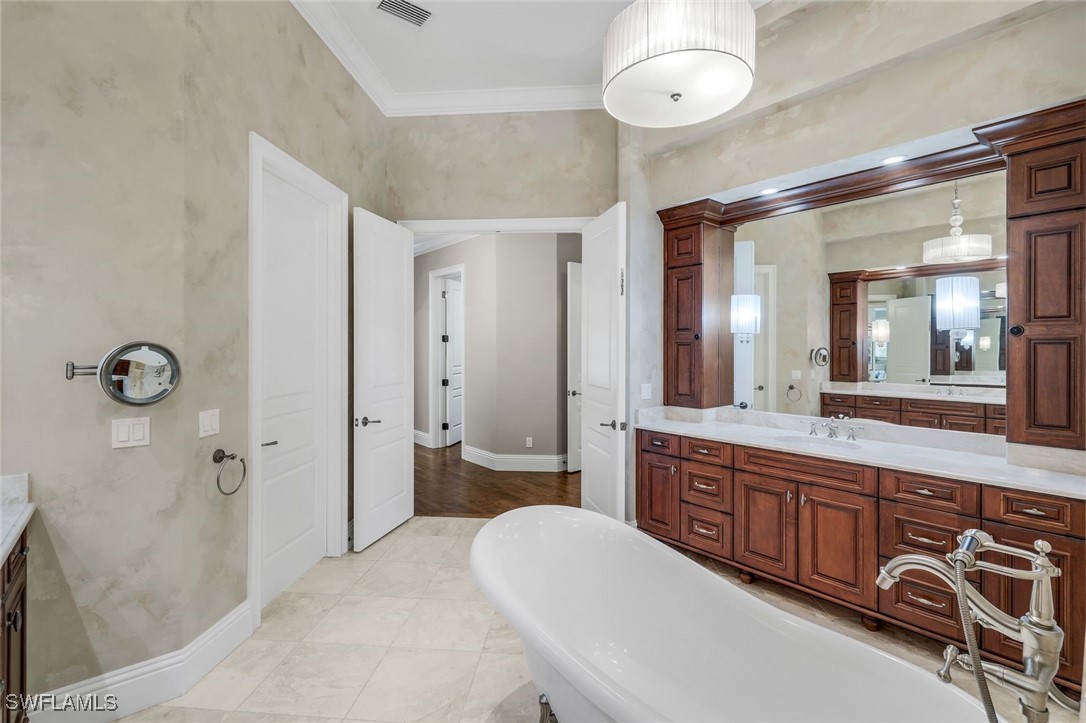 5 Bed Pool Home for Sale in Marsala, photo 24