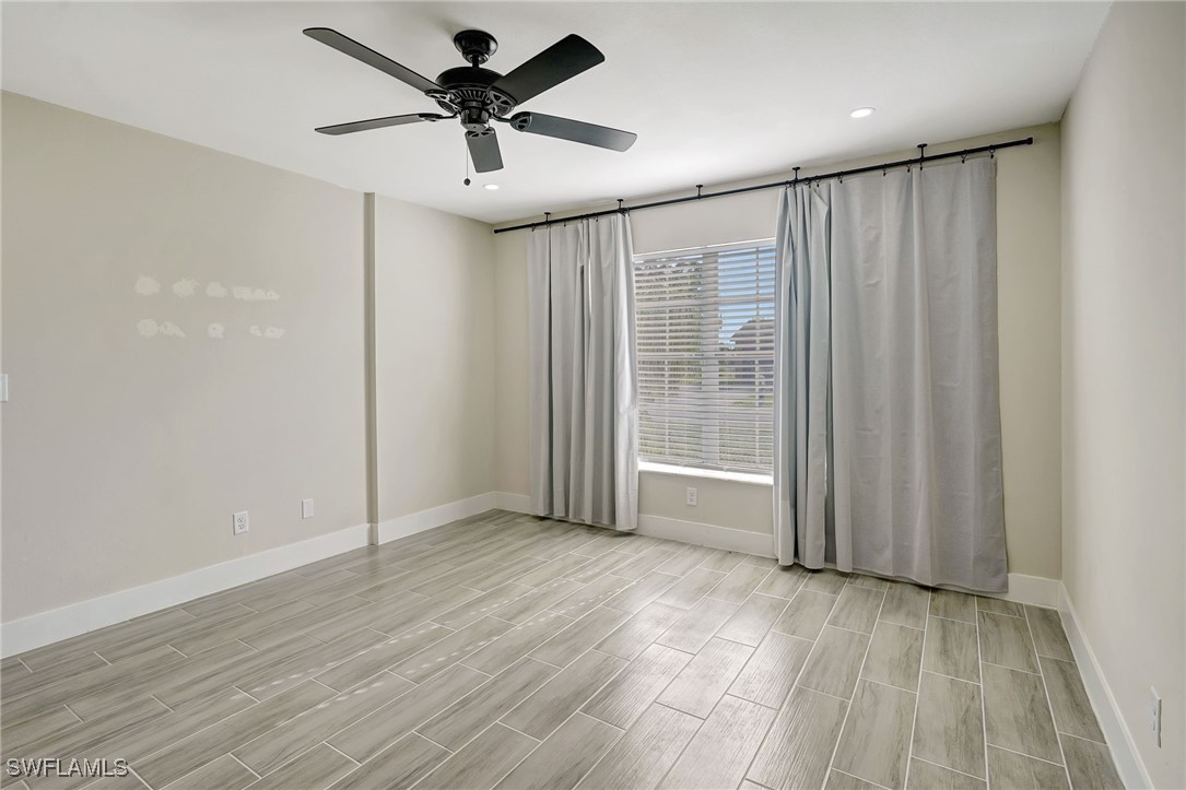 4 Bed SingleFamilyResidence for Sale in Fort Myers, photo 24