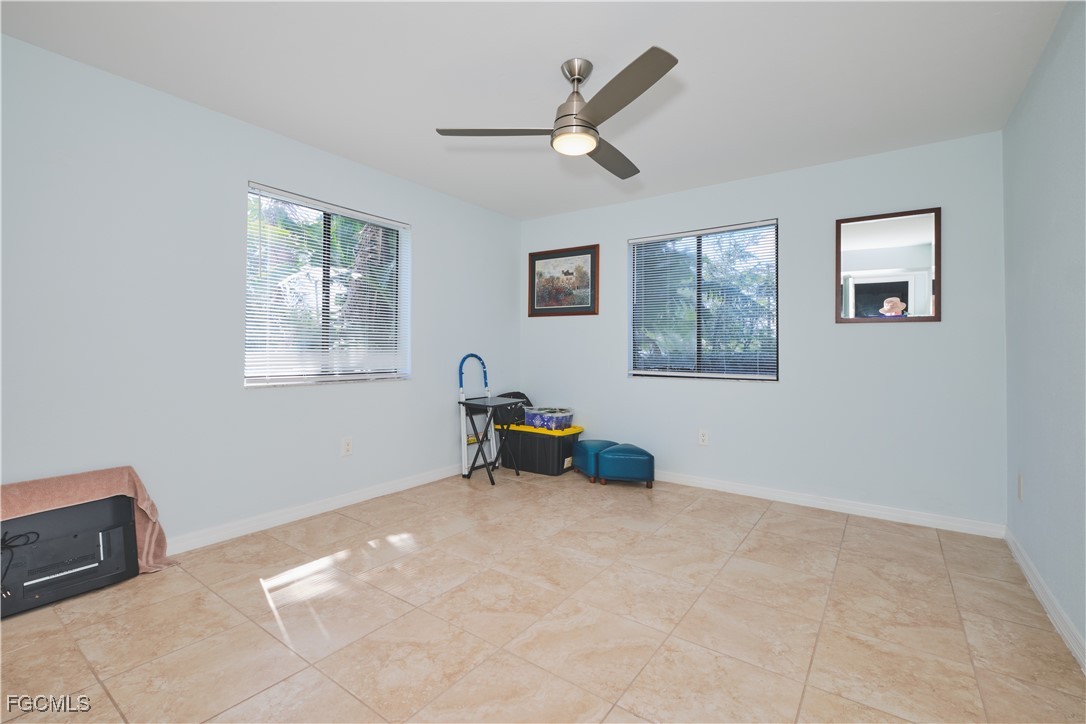 2 Bed Condominium for Sale in North Fort Myers, photo 24