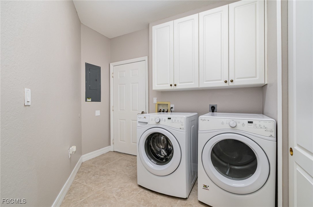 3 Bed Condominium for Sale in Jonathans Bay, photo 24