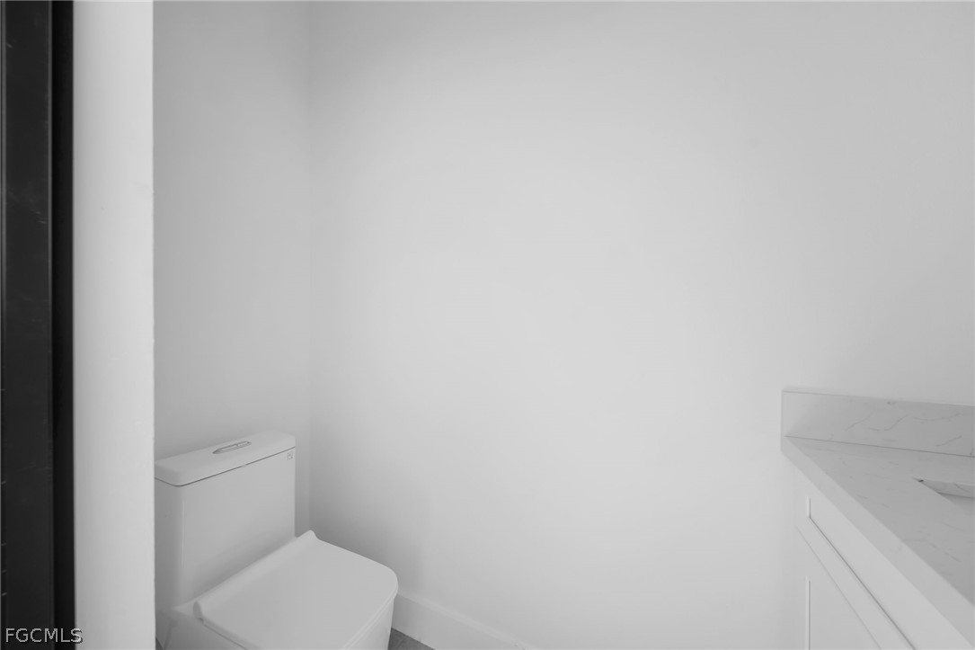 3 Bed SingleFamilyResidence for Sale in Lehigh Acres, photo 24