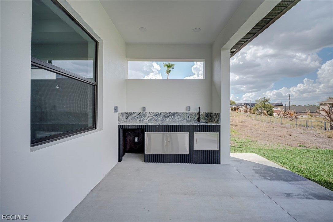 3 Bed SingleFamilyResidence for Sale in Lehigh Acres, photo 24