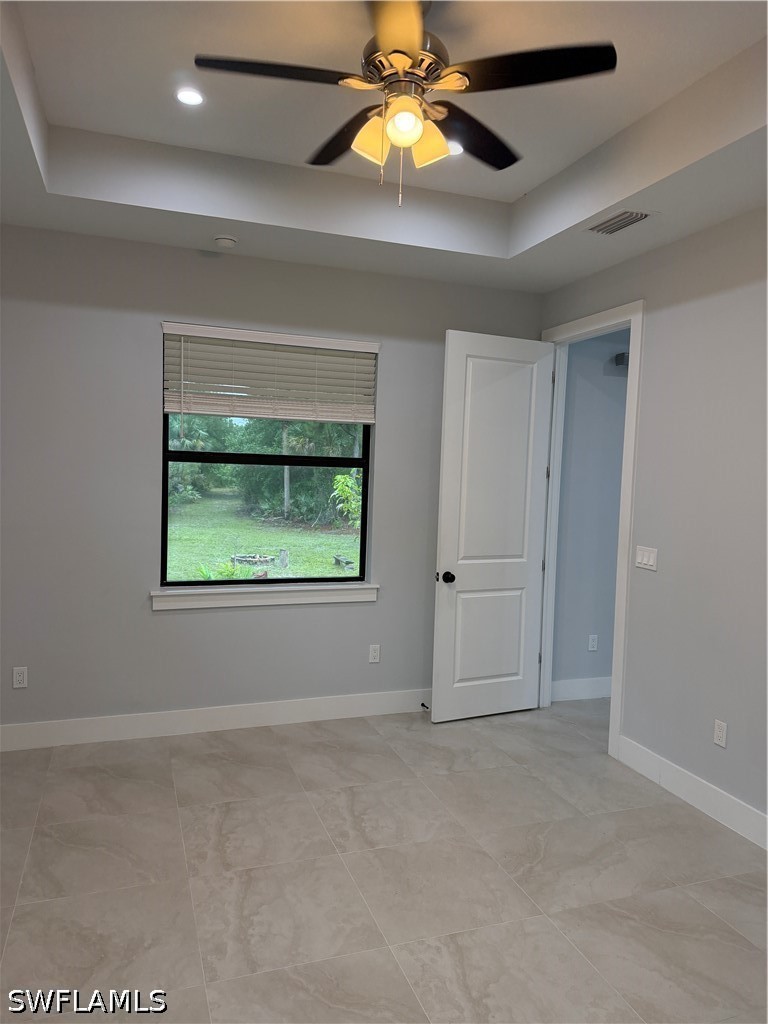 3 Bed SingleFamilyResidence for Sale in Naples, photo 24