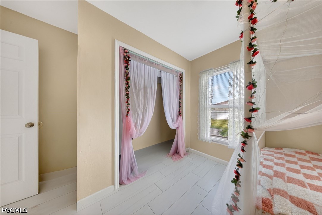 3 Bed SingleFamilyResidence for Sale in Cape Coral, photo 24
