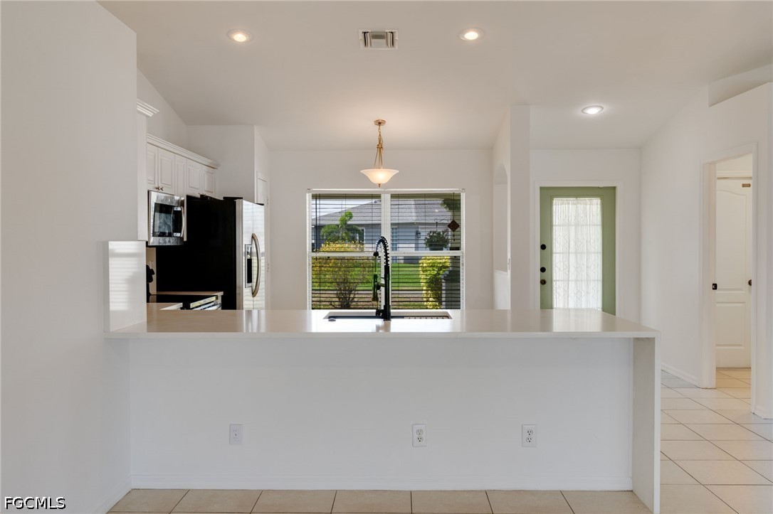 3 Bed Pool Home for Sale in Cape Coral, photo 24