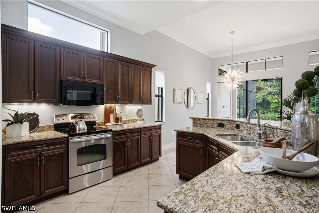 3 Bed Pool Home for Sale in Secoya Reserve, photo 24