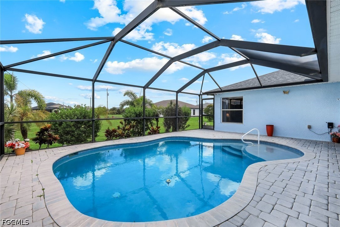 3 Bed Pool Home for Sale in Cape Coral, photo 24
