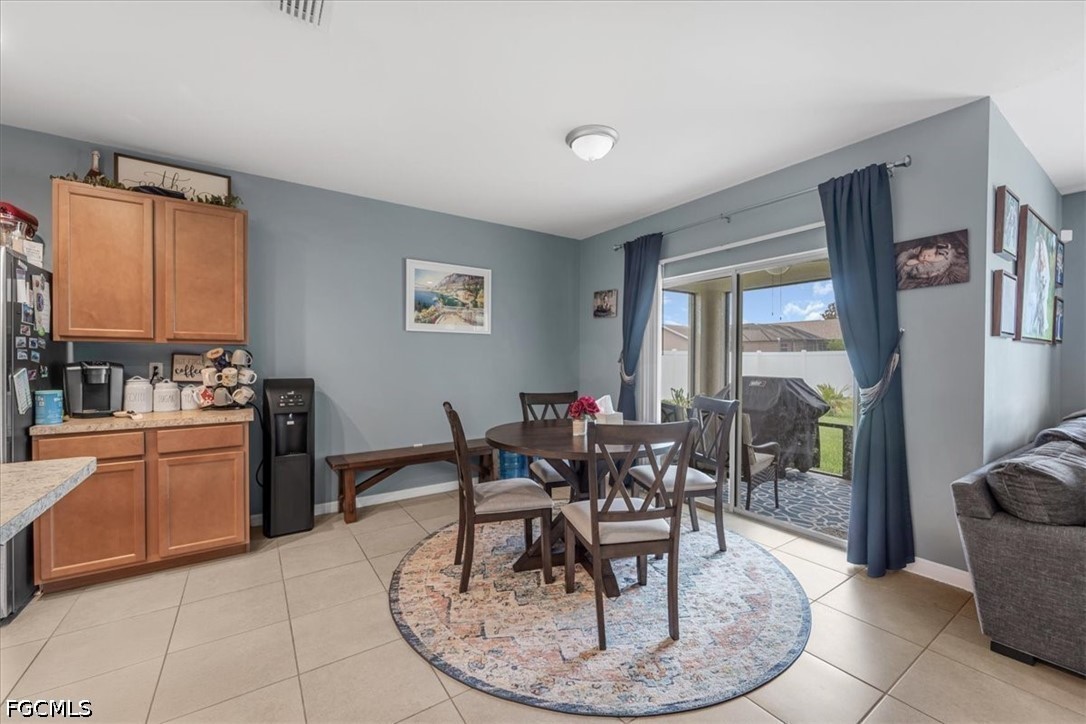 4 Bed SingleFamilyResidence for Sale in Cape Coral, photo 24