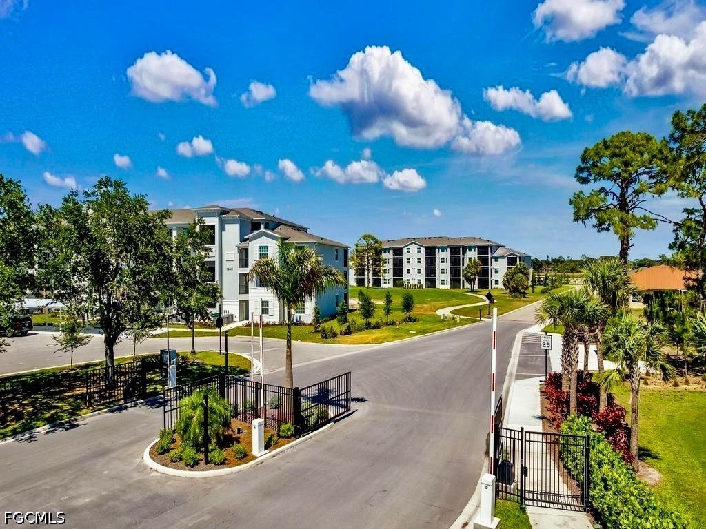 3 Bed Pool Home for Sale in Ibis Landing, photo 24