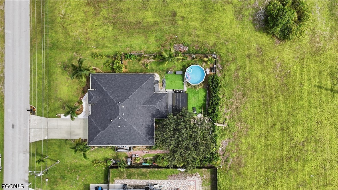 3 Bed Pool Home for Sale in Cape Coral, photo 24