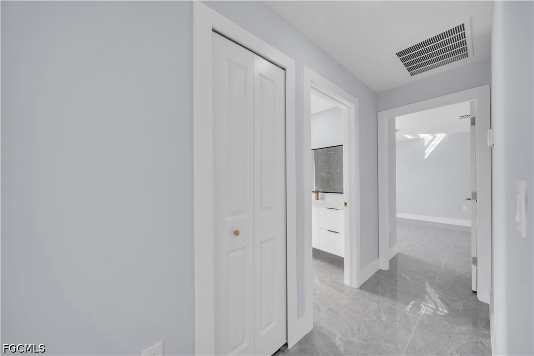 3 Bed SingleFamilyResidence for Sale in Lehigh Acres, photo 24