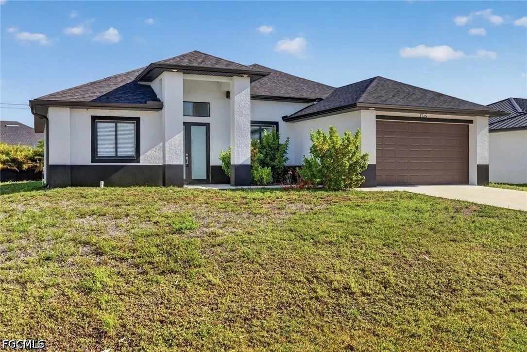 3 Bed SingleFamilyResidence for Sale in Cape Coral, photo 24