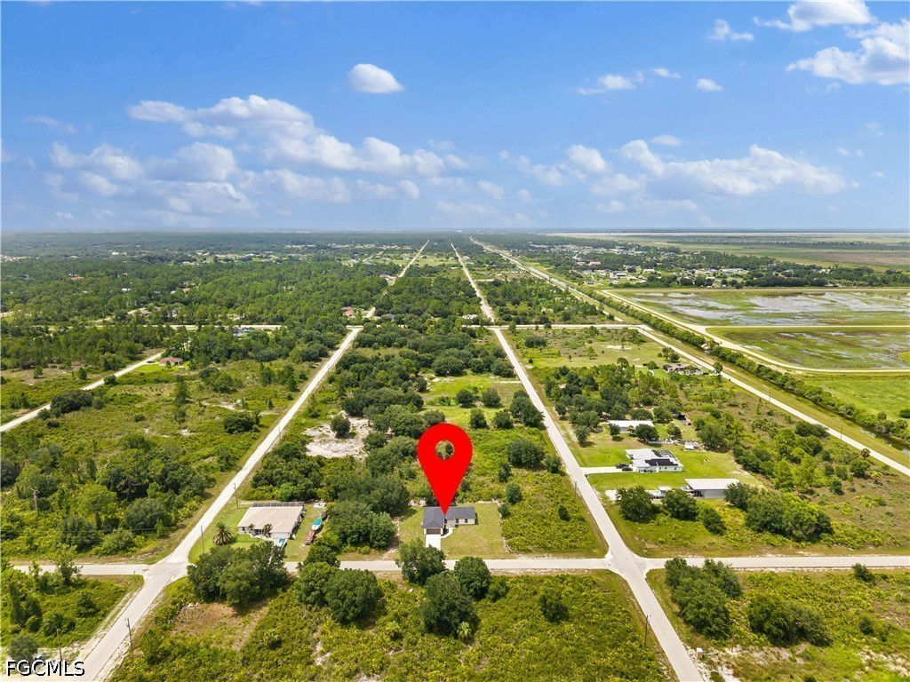4 Bed SingleFamilyResidence for Sale in Lehigh Acres, photo 24