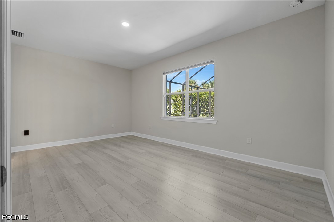 3 Bed Pool Home for Sale in Parkside, photo 24