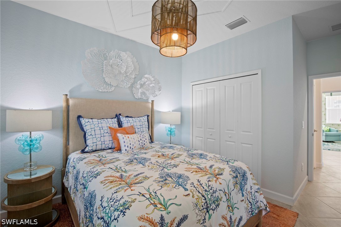 3 Bed Pool Home for Sale in Country Club, photo 24