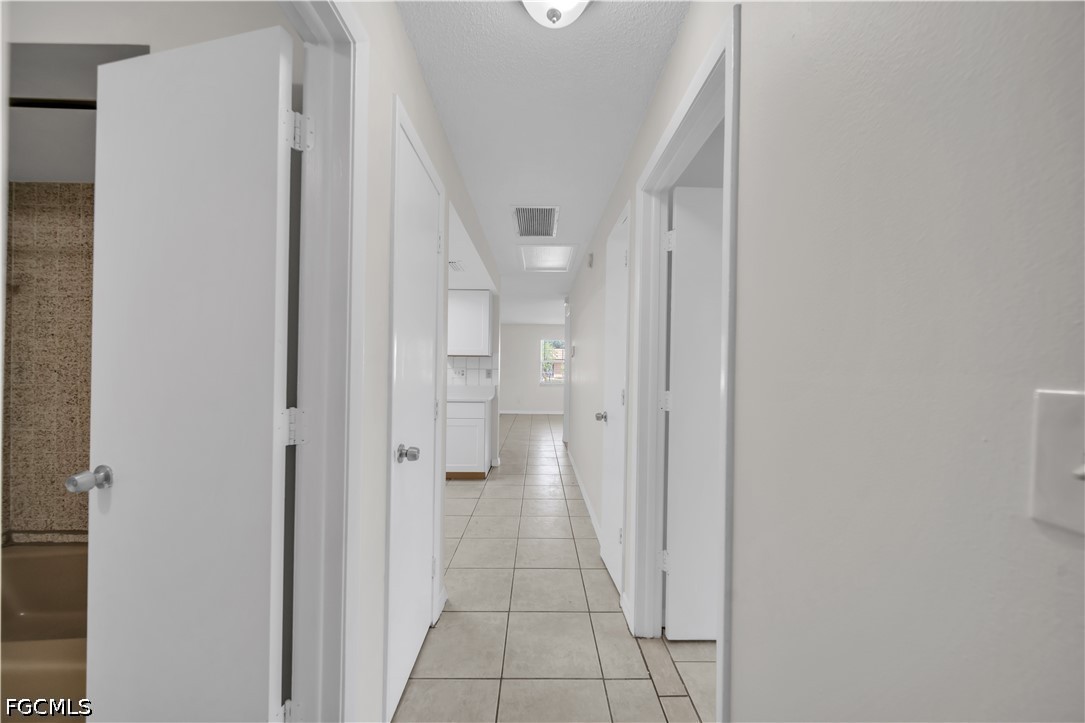 4 Bed Waterfront Home for Sale in Fort Myers, photo 24