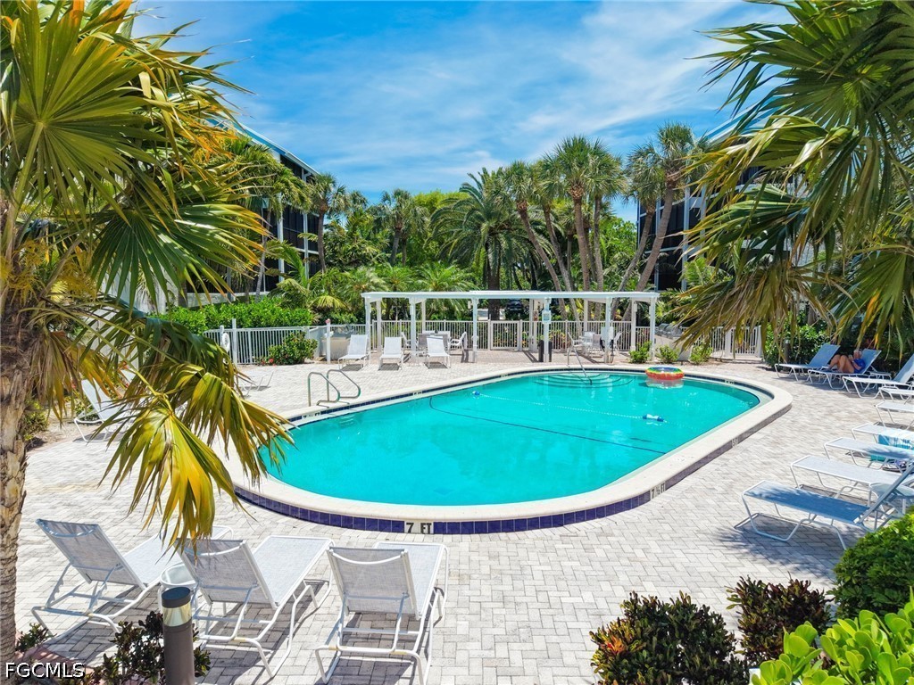1 Bed Condominium for Sale in Tennis Villas, photo 24