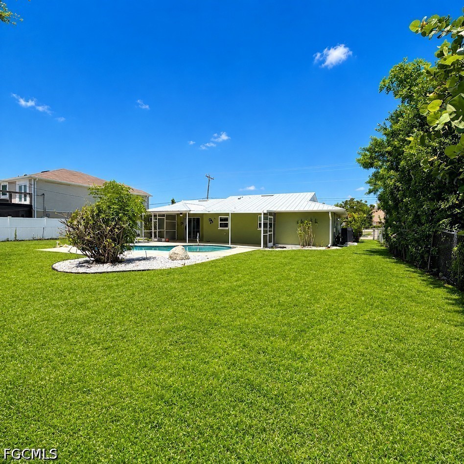 3 Bed Pool Home for Sale in Cape Coral, photo 24