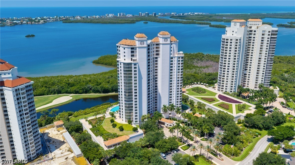 3 Bed Condominium for Sale in Estancia, photo 24