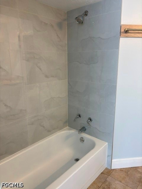 3 Bed Pool Home for Sale in Cape Coral, photo 24
