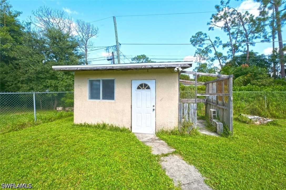 3 Bed SingleFamilyResidence for Sale in Naples, photo 24