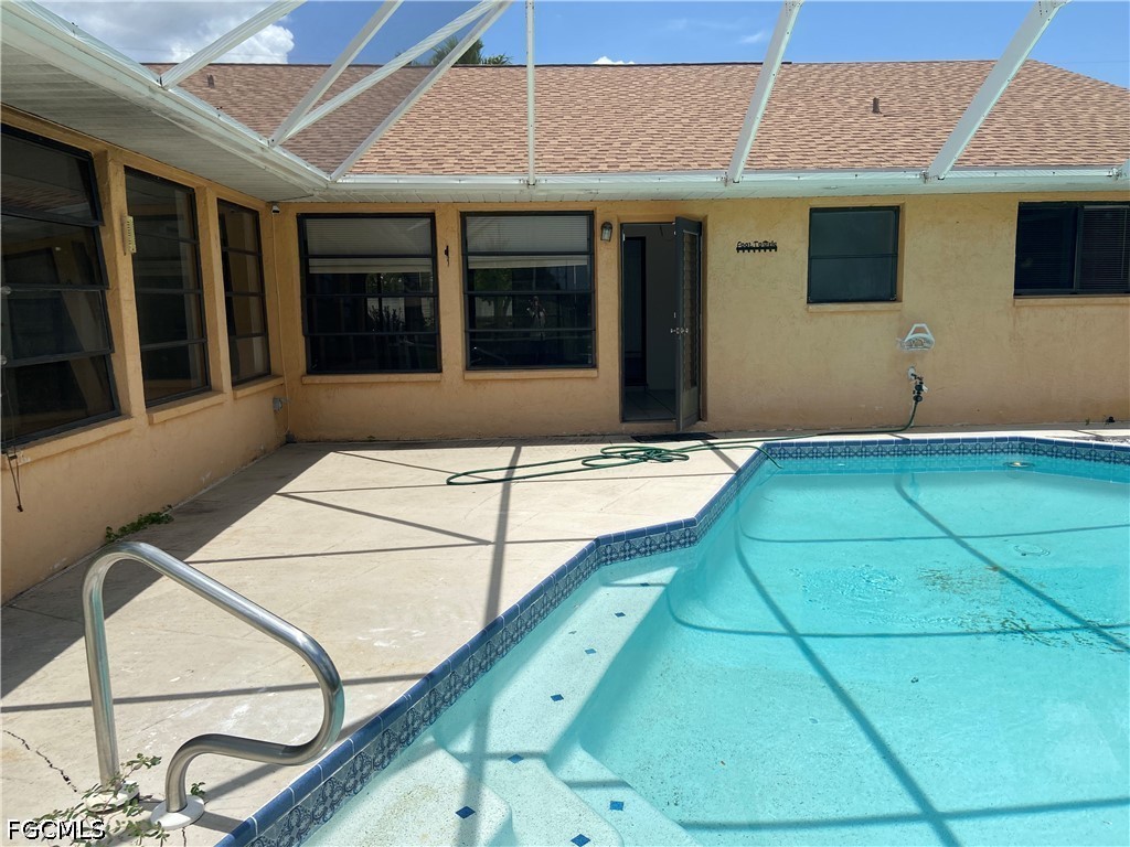 3 Bed Pool Home for Sale in Cape Coral, photo 24