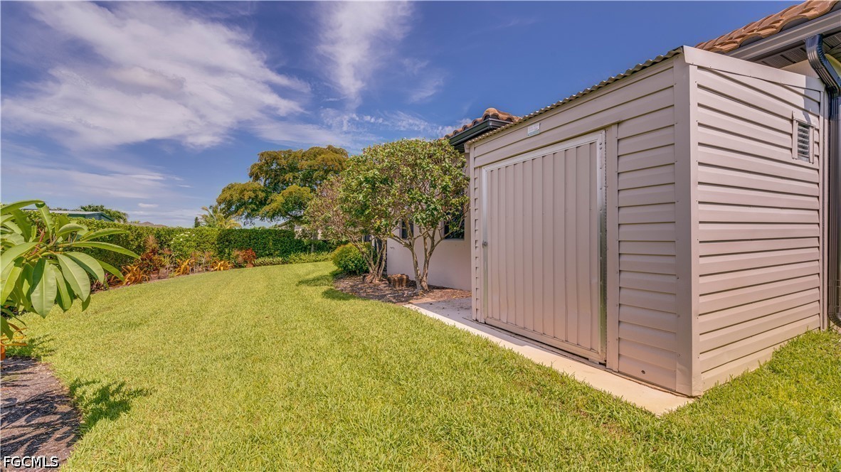 3 Bed SingleFamilyResidence for Sale in Cape Coral, photo 24