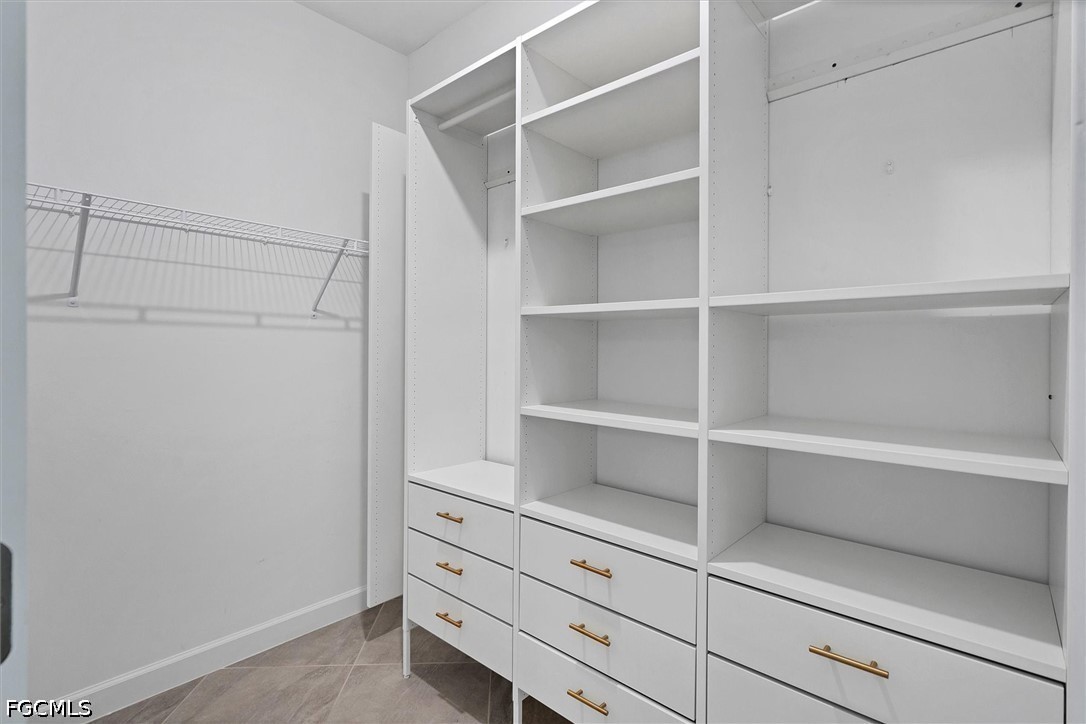 3 Bed SingleFamilyResidence for Sale in Timber Creek, photo 24