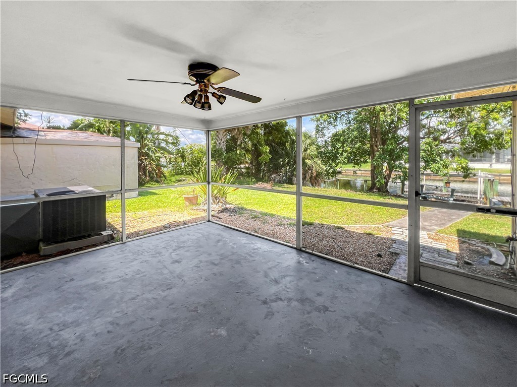 2 Bed Waterfront Home for Sale in Cape Coral, photo 24