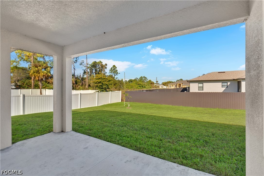 4 Bed SingleFamilyResidence for Sale in Lehigh Acres, photo 24