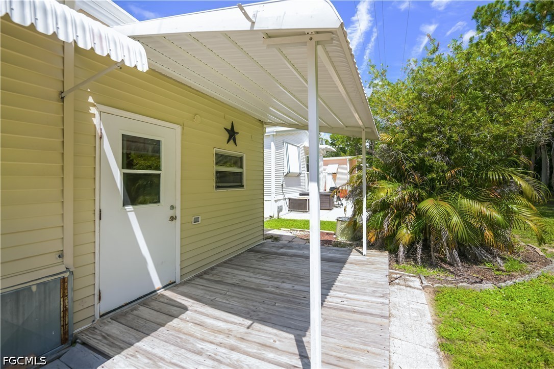 1 Bed ManufacturedHome for Sale in North Fort Myers, photo 24
