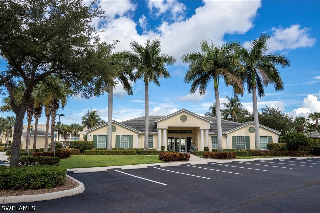 2 Bed Waterfront Home for Sale in Fort Myers, photo 24