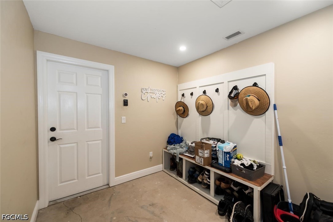 3 Bed SingleFamilyResidence for Sale in Alva, photo 24