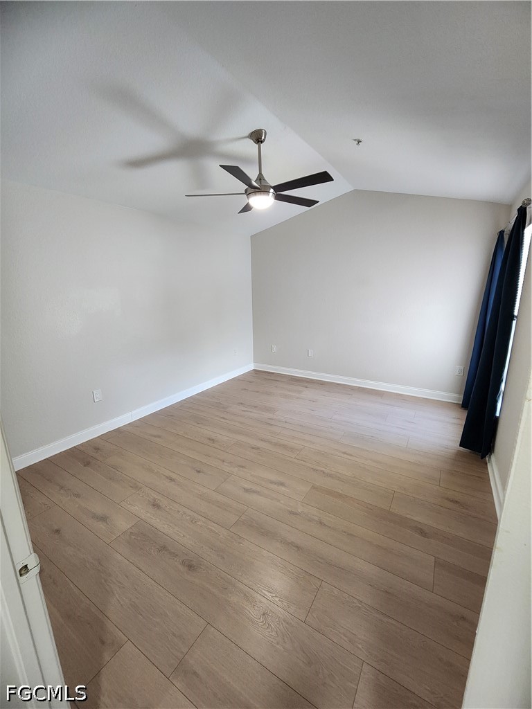 2 Bed Waterfront Home for Sale in Naples, photo 24