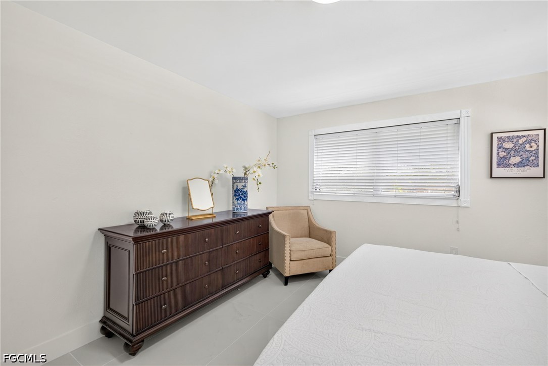 4 Bed Pool Home for Sale in Valencia Terrace, photo 24
