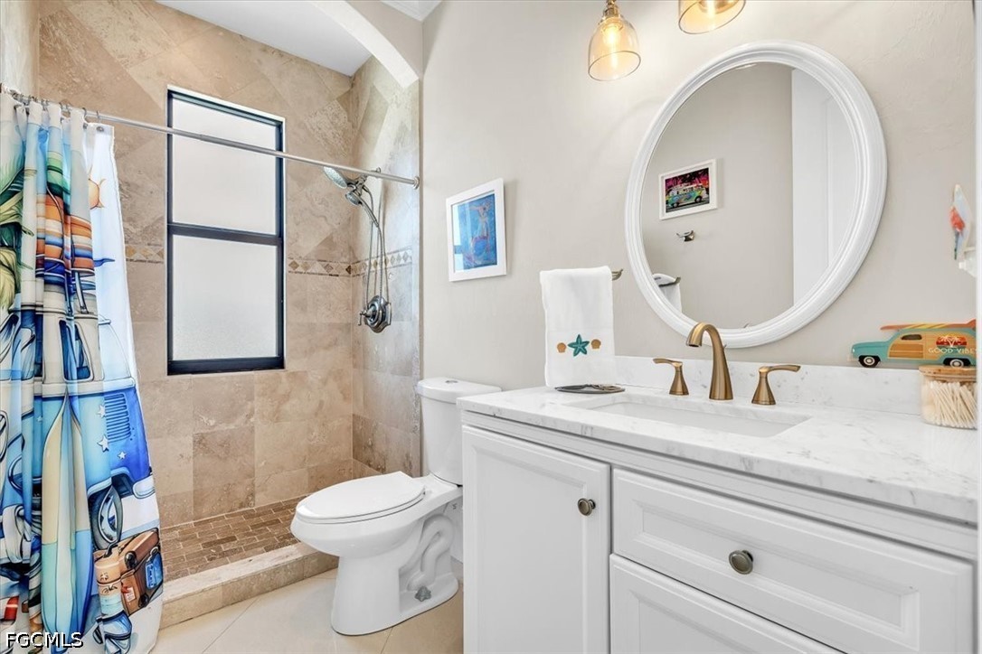 5 Bed Pool Home for Sale in Savona, photo 24