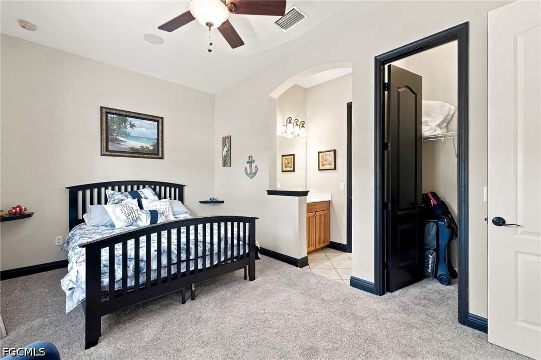 3 Bed Pool Home for Sale in Country Club, photo 24