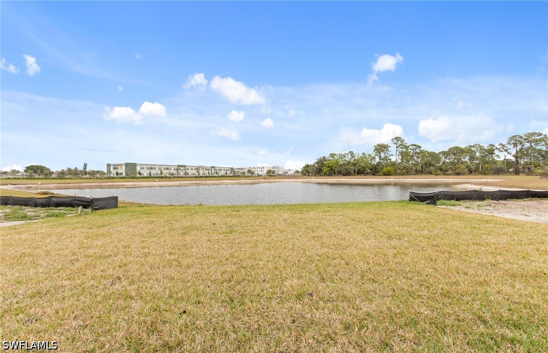 4 Bed SingleFamilyResidence for Sale in Whispering Lakes, photo 24