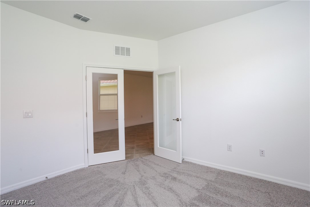 2 Bed Waterfront Home for Sale in Naples, photo 24