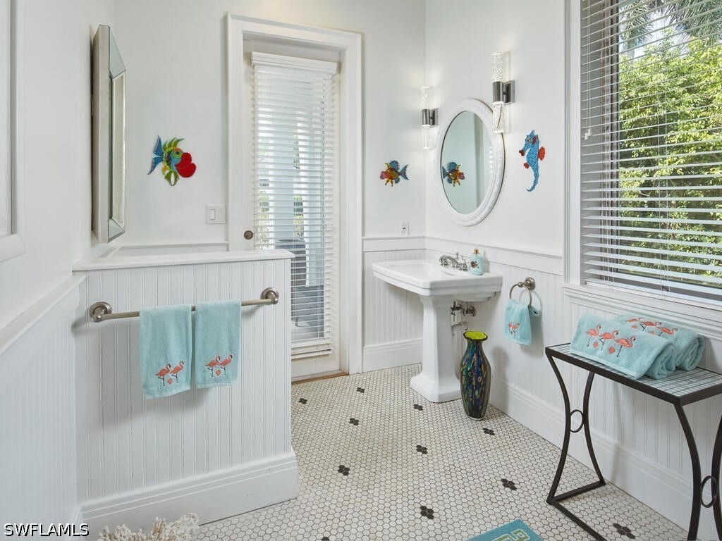 4 Bed Pool Home for Sale in Port Royal, photo 24
