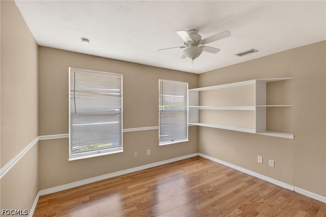 3 Bed SingleFamilyResidence for Sale in Cape Coral, photo 24