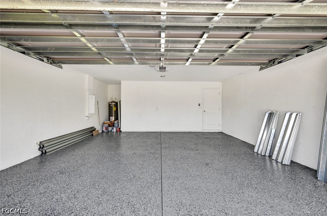 4 Bed SingleFamilyResidence for Sale in Cape Coral, photo 24