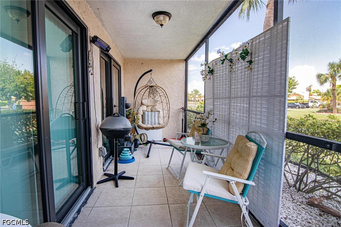 3 Bed Pool Home for Sale in Royal Woods, photo 24