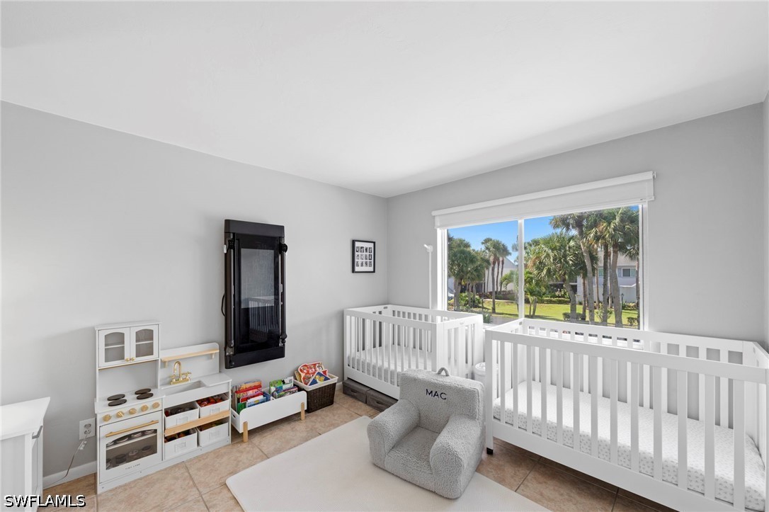 2 Bed Condominium for Sale in Winterpark, photo 24