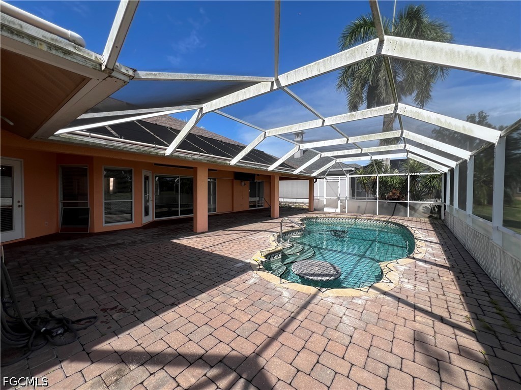 3 Bed Pool Home for Sale in Cape Coral, photo 24
