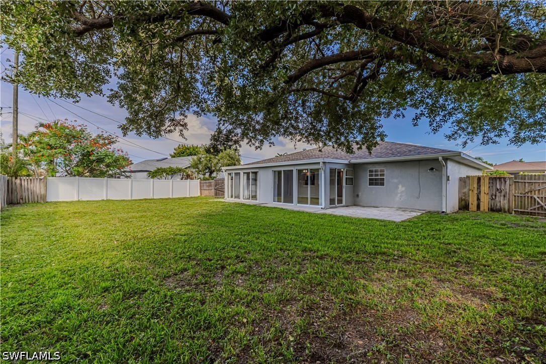 3 Bed SingleFamilyResidence for Sale in Cape Coral, photo 24