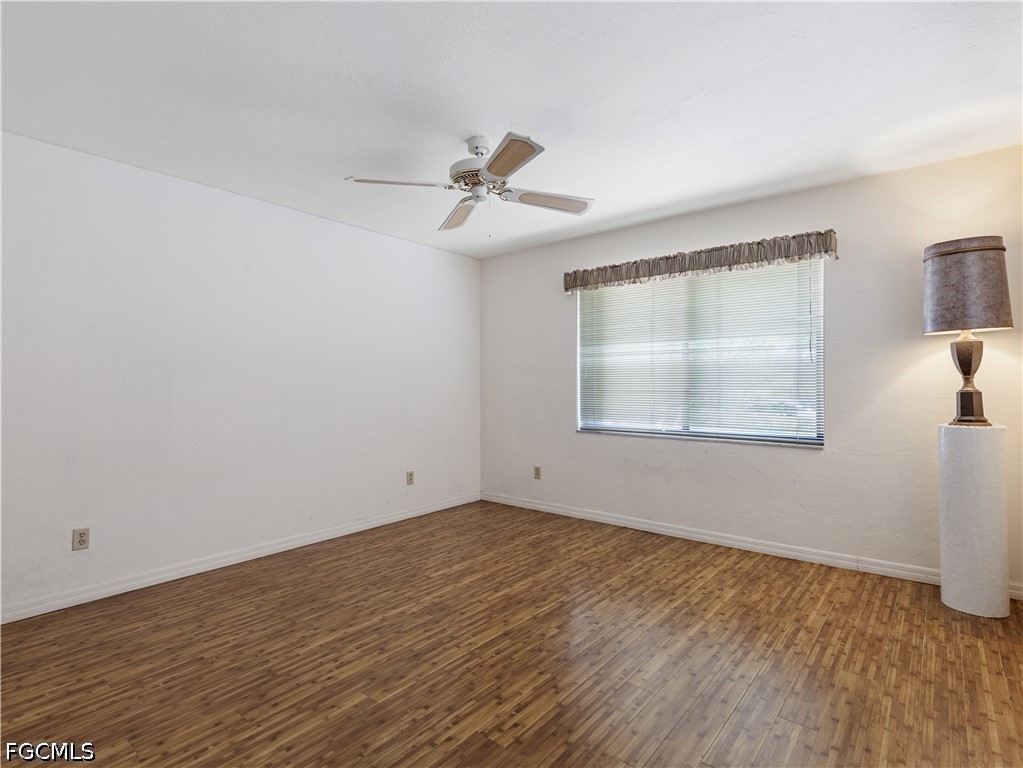 3 Bed Attached for Sale in Fort Myers, photo 24