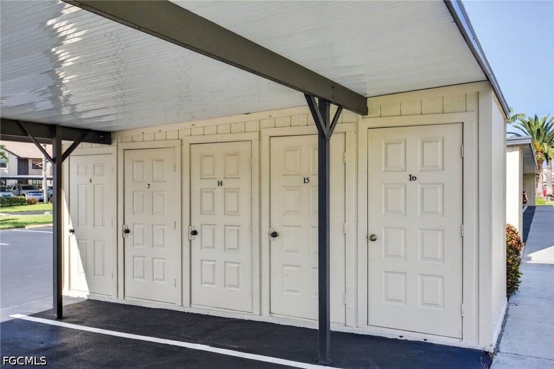 2 Bed Condominium for Sale in Fort Myers, photo 24