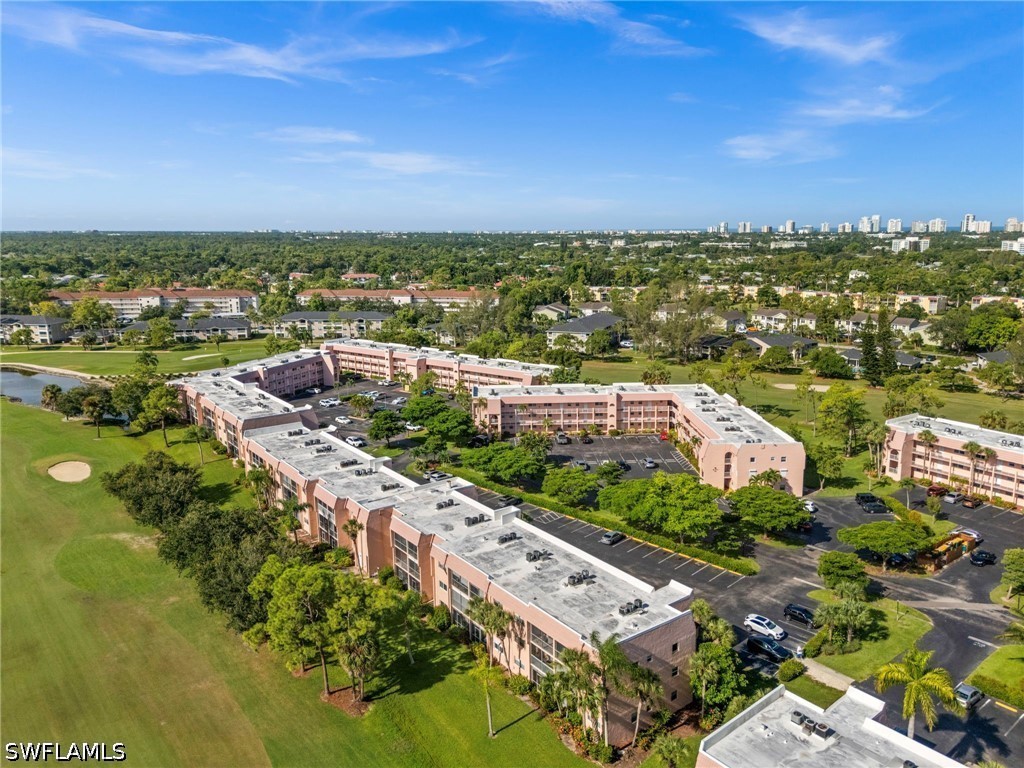 1 Bed Condominium for Sale in Naples, photo 24